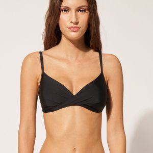 Graduated Padded Criss-Cross Triangle Swimsuit Top Indonesia