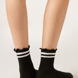 Banded Short Socks